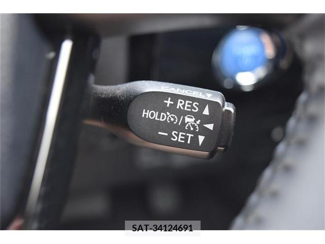 Toyota PRIUS 2021-06 347552-8
