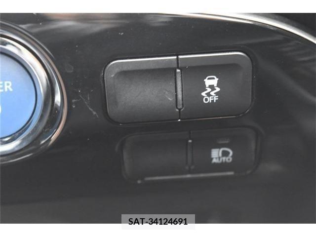 Toyota PRIUS 2021-06 347552-17