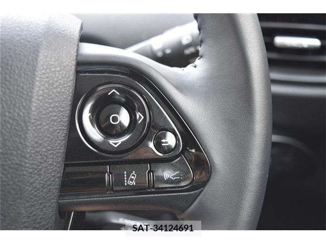 Toyota PRIUS 2021-06 347552-7