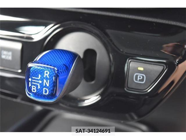 Toyota PRIUS 2021-06 347552-15
