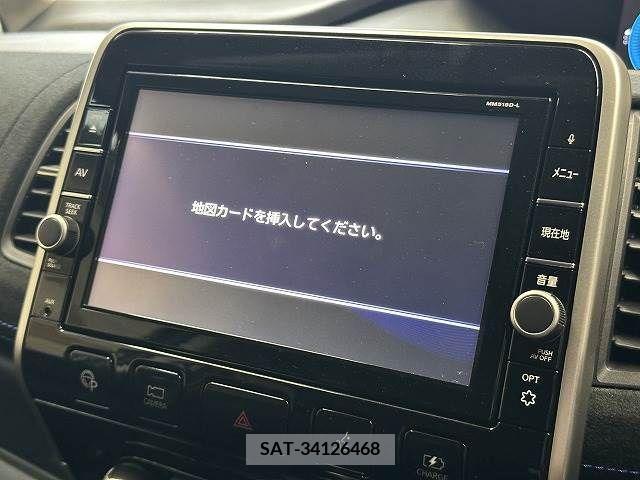 Nissan SERENA 2018-10 340978-9