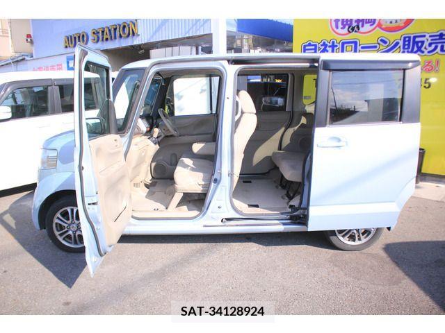 Honda N BOX 2013-01 205486-11