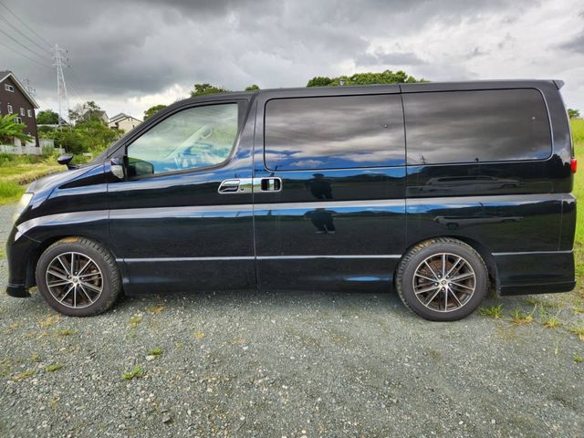 Nissan ELGRAND 2007-05 23007-5