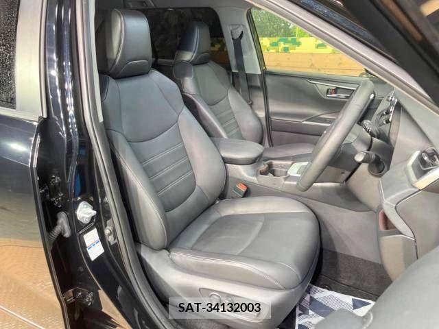 Toyota RAV4 2021-07 282765-13