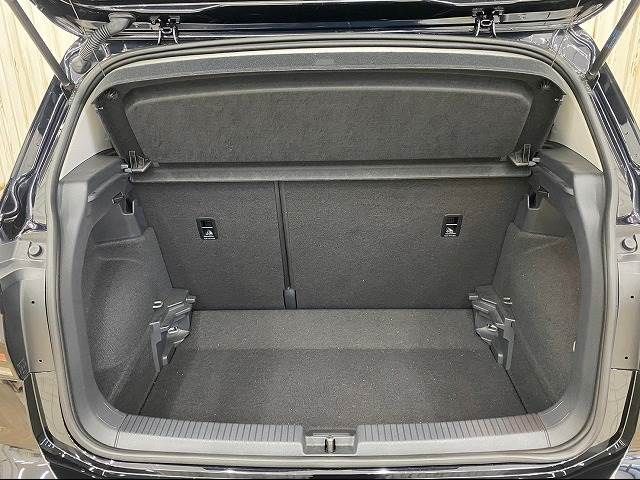 VolksWagen T-CROSS 2021-07 19197-16