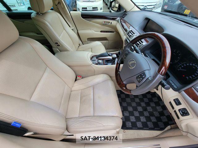 Lexus LS 2013-09 388112-18