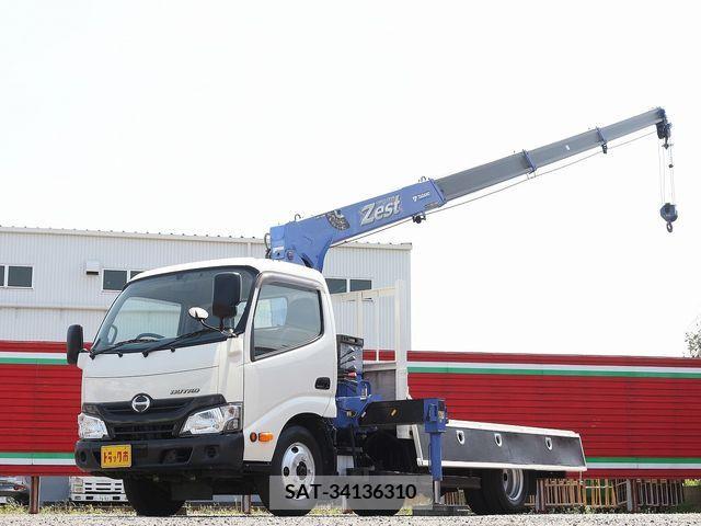 Hino DUTRO 2018-12 296682-0