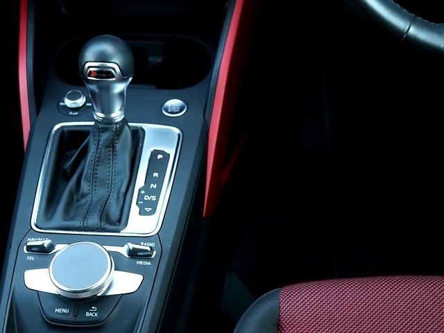 Audi Q2 2018-11 192906-21