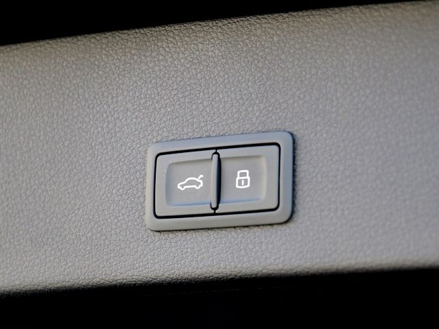 Audi Q2 2018-11 192906-27