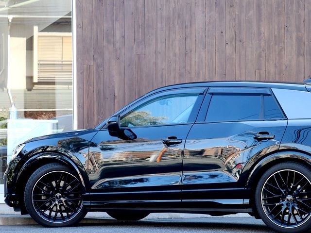 Audi Q2 2018-11 192906-8