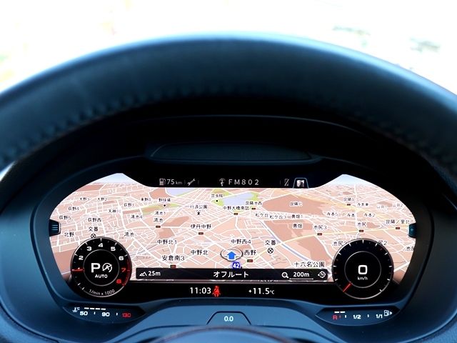 Audi Q2 2018-11 192906-17