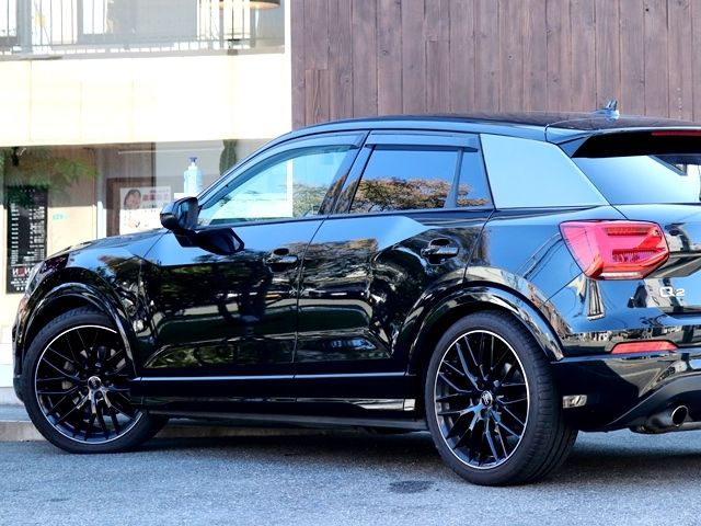 Audi Q2 2018-11 192906-10