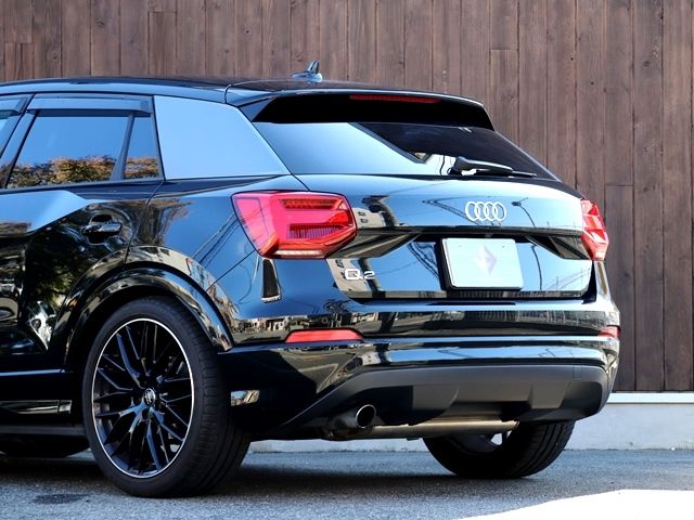 Audi Q2 2018-11 192906-11