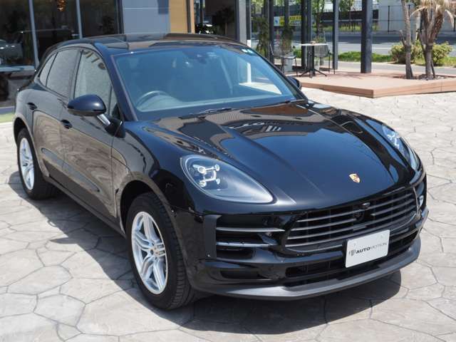 Porsche MACAN 2019-12 17604-4