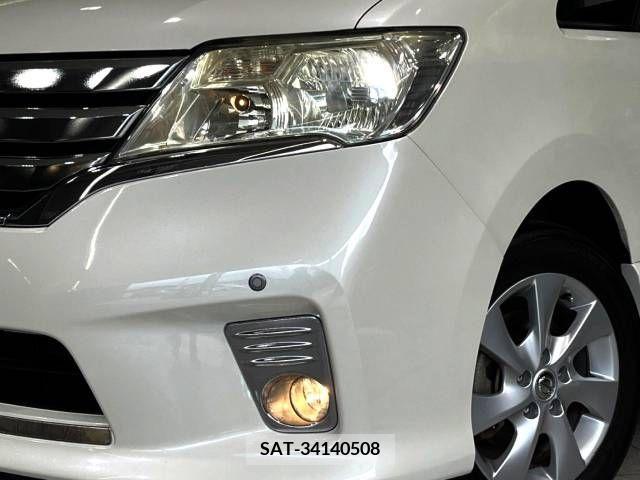 Nissan SERENA 2011-11 367631-12