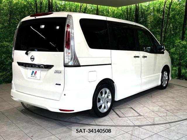 Nissan SERENA 2011-11 367631-18