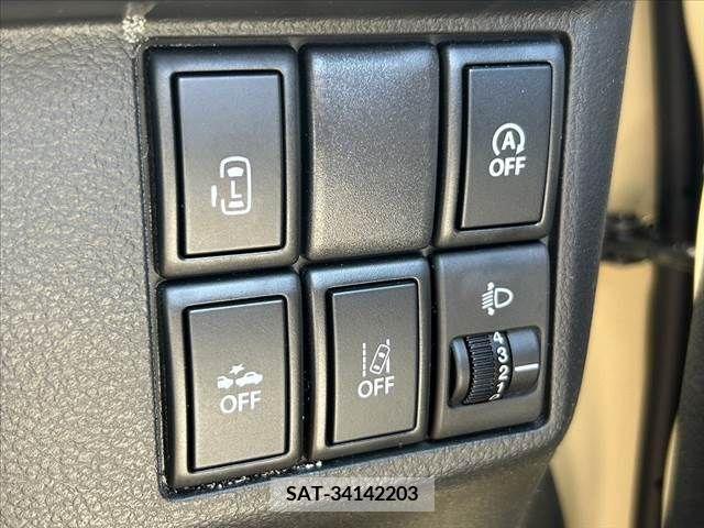 Suzuki SPACIA 2017-10 285523-2