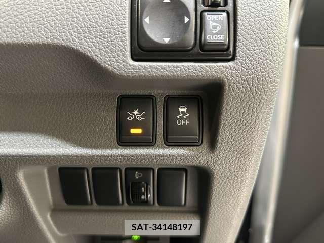 Nissan NV350 Caravan 2019-04 280553-15