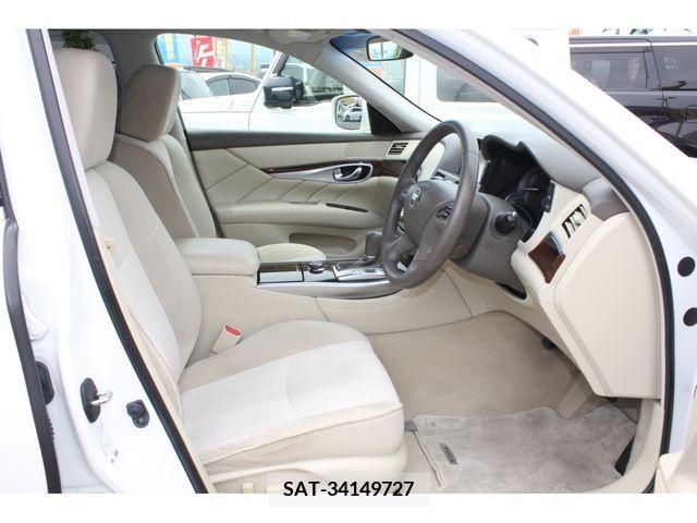 Nissan FUGA 2013-10 324777-11