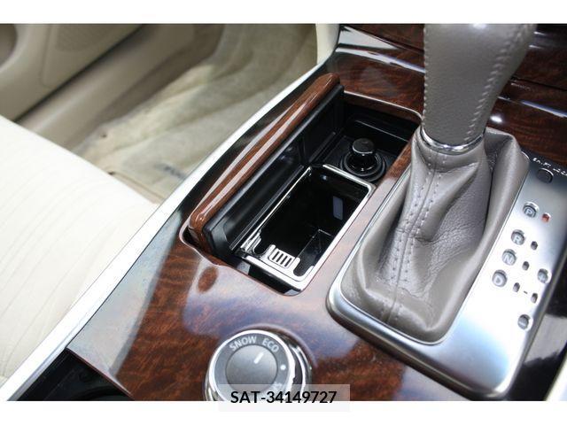 Nissan FUGA 2013-10 324777-19