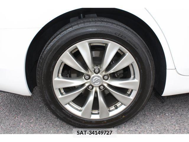 Nissan FUGA 2013-10 324777-8
