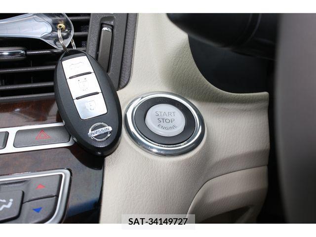 Nissan FUGA 2013-10 324777-18