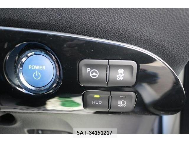 Toyota PRIUS 2017-03 206684-3