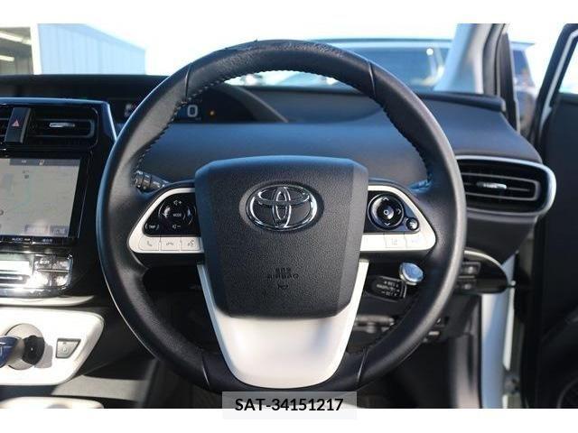Toyota PRIUS 2017-03 206684-14