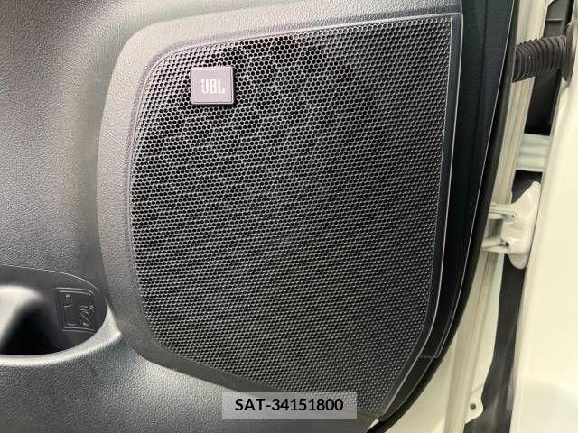 Toyota VELLFIRE 2015-05 380629-4