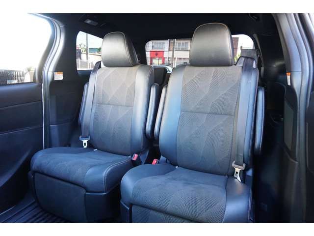 Toyota ESTIMA 2018-06 5484-16