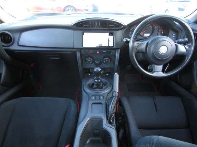 Toyota 86 2018-04 191558-13