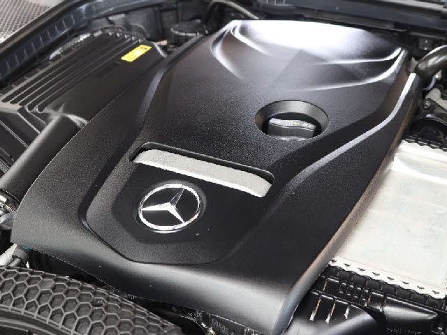 Mercedes Benz C-CLASS 2016-12 23992-5