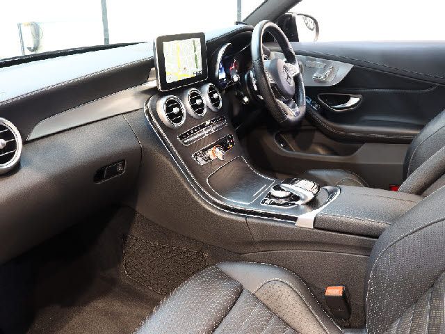 Mercedes Benz C-CLASS 2016-12 23992-1