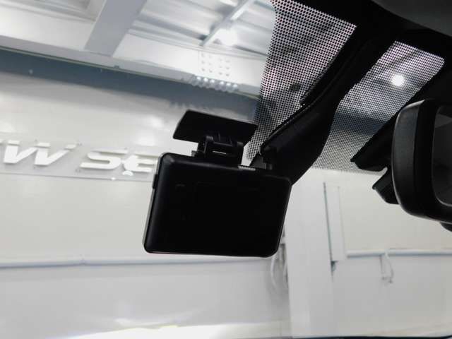 Lexus IS 2013-06 15375-13