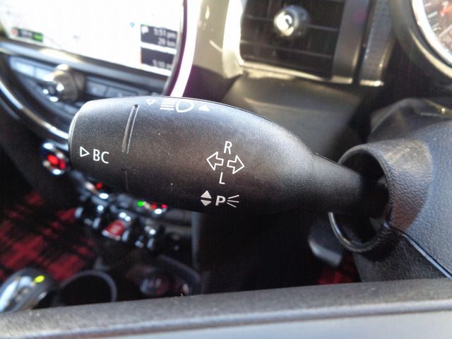 Bmw MINI 2017-04 27002-22