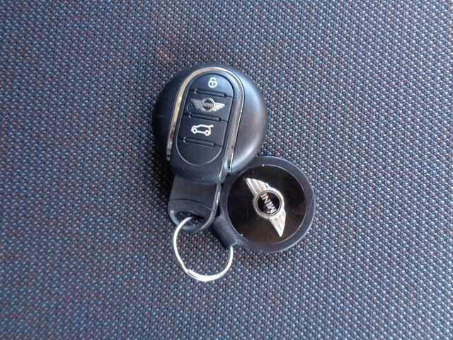 Bmw MINI 2017-04 27002-26