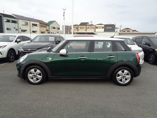 Bmw MINI 2017-04 27002-28