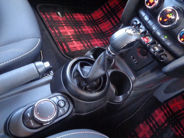 Bmw MINI 2017-04 27002-15