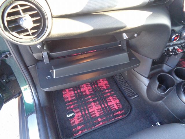 Bmw MINI 2017-04 27002-19