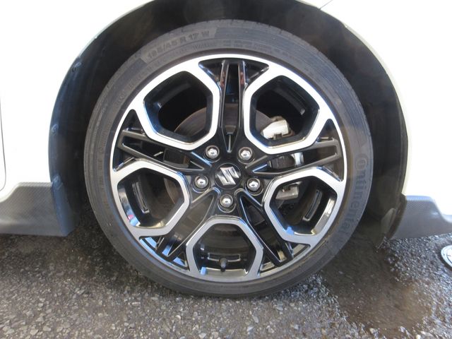 Suzuki SWIFT 2019-06 189693-4