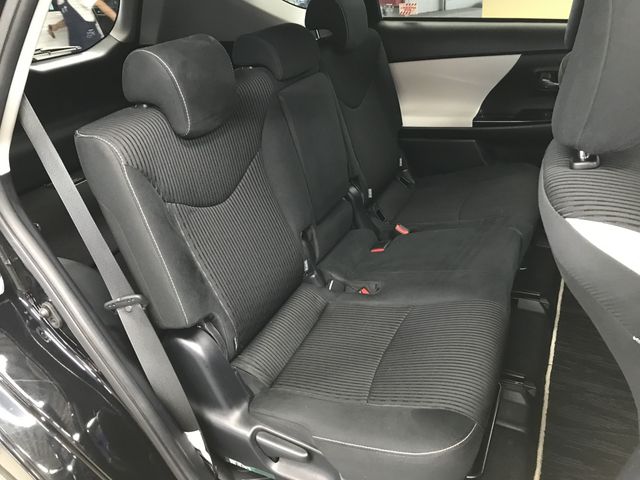 Toyota PRIUS ALPHA 2019-01 23373-6