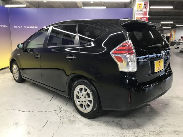 Toyota PRIUS ALPHA 2019-01 23373-2