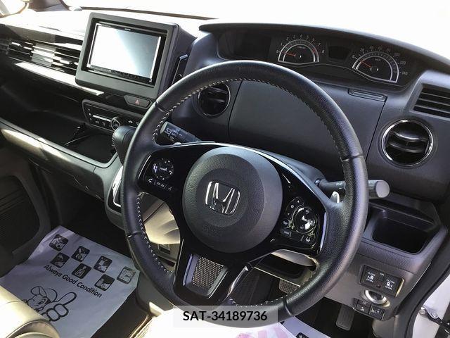 Honda N BOX 2021-03 232663-1