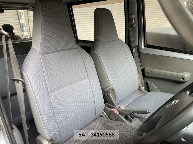Nissan CLIPPER 2013-10 206783-13