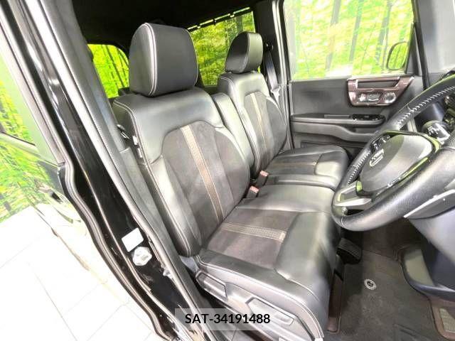 Honda N BOX CUSTOM 2018-11 209040-8