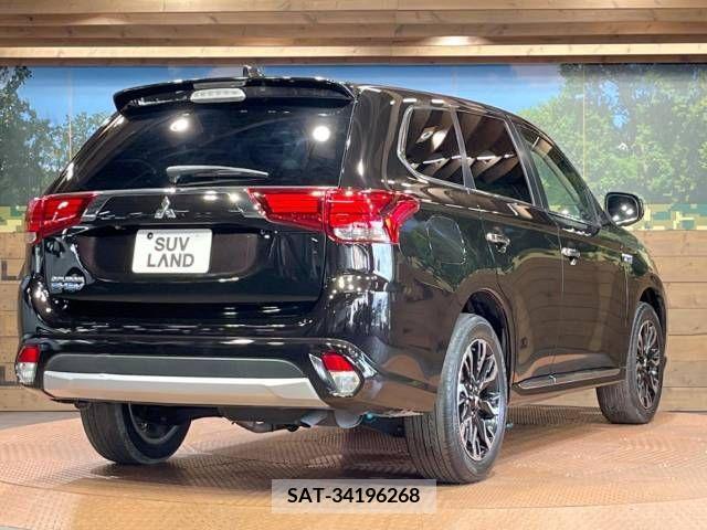 Mitsubishi OUTLANDER PHEV 2015-09 350758-17