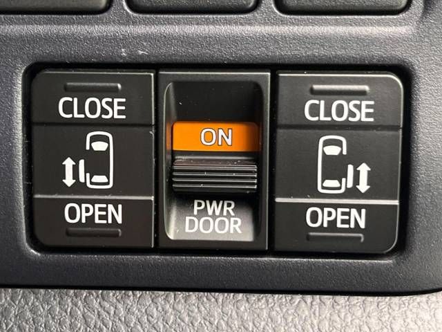 Toyota VOXY 2014-11 180851-4