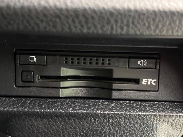 Toyota VOXY 2014-11 180851-6