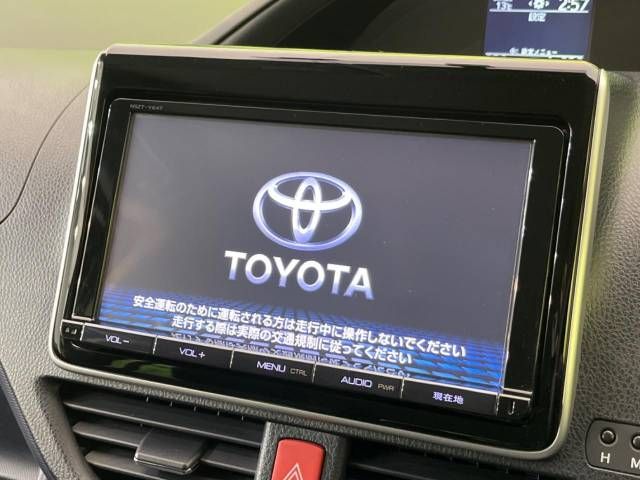 Toyota VOXY 2014-11 180851-2