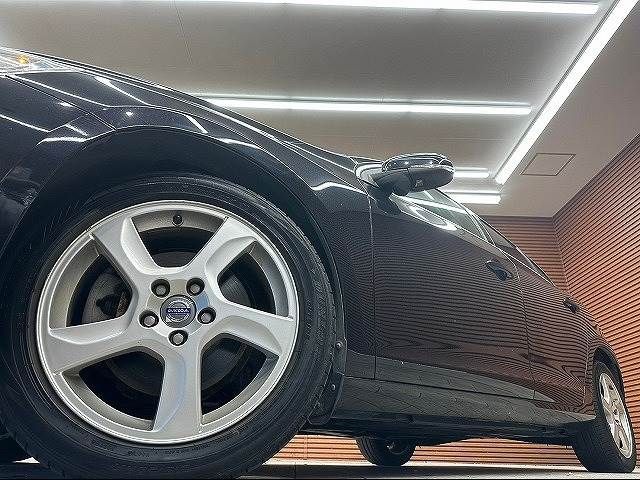 Volvo S60 2013-06 26008-10